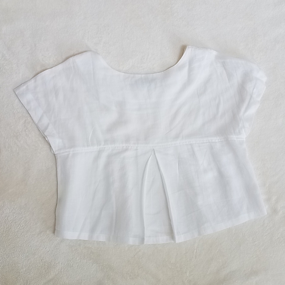 7115 by Szeki White Pleated Crop Top Linen-Cotton Blend Peplum Minimalist Blouse - Picture 7 of 9